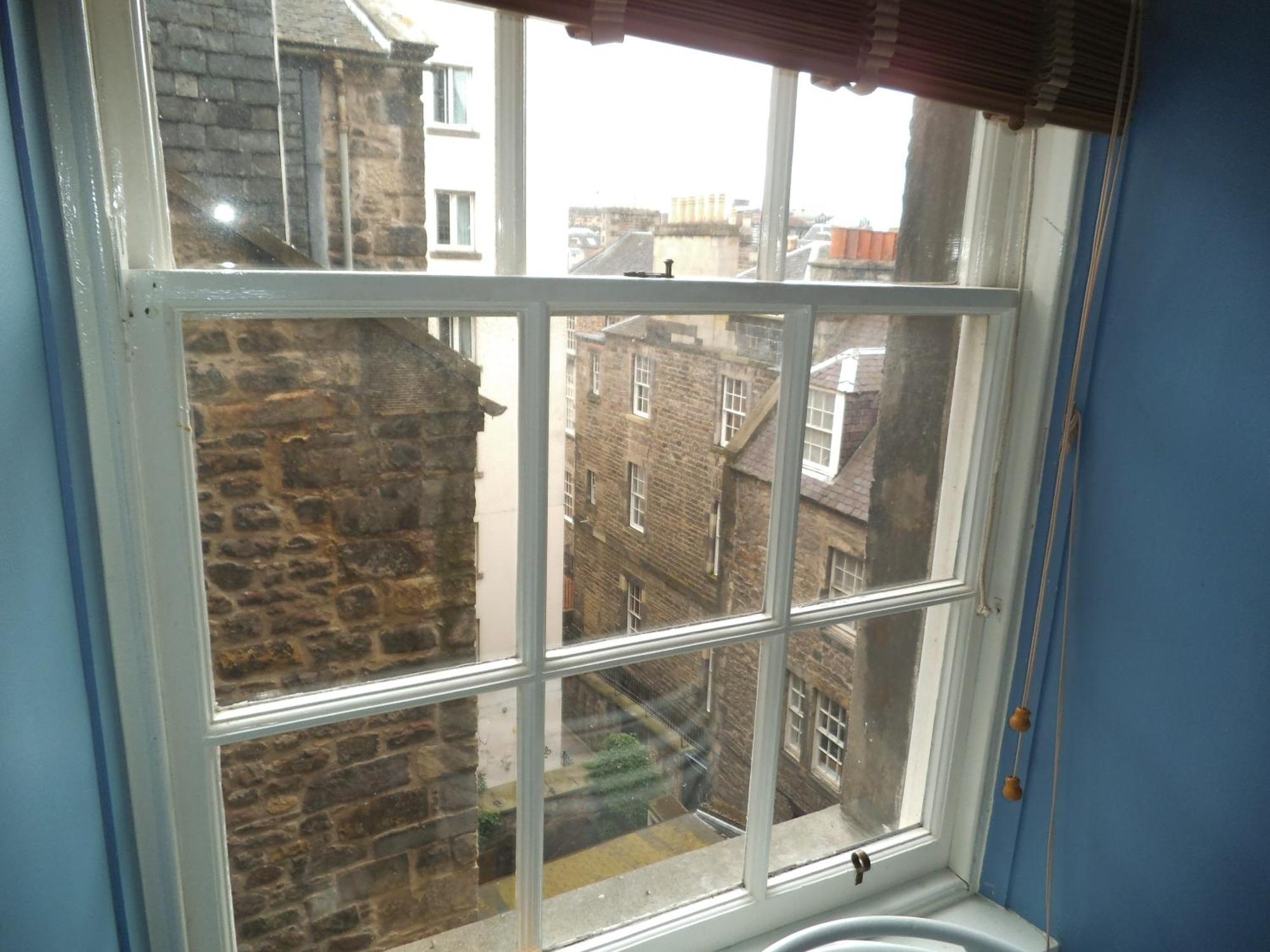 Royal Mile Apartment เอดินบะระ ภายนอก รูปภาพ