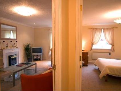 Royal Mile Apartment เอดินบะระ ภายนอก รูปภาพ